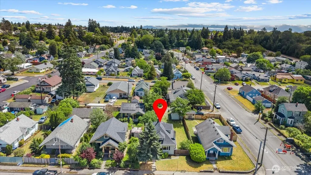 5319 S Oakes Street Tacoma WA 98409