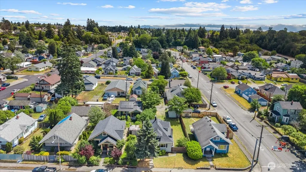 5319 S Oakes Street Tacoma WA 98409