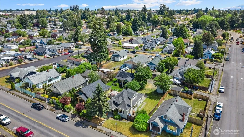 5319 S Oakes Street Tacoma WA 98409