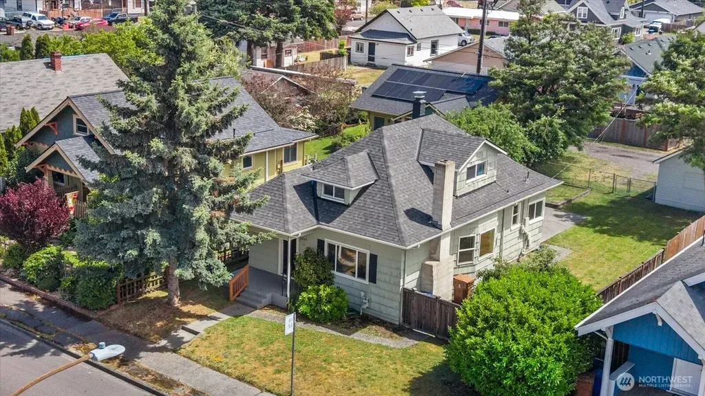 5319 S Oakes Street Tacoma WA 98409
