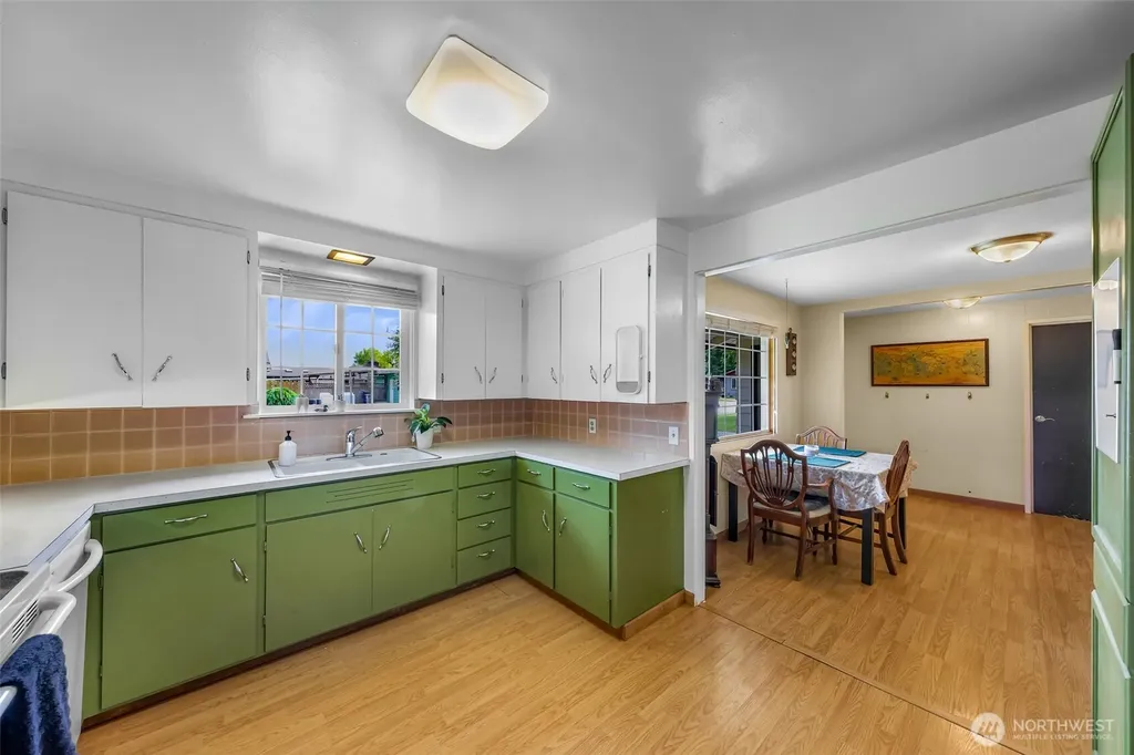 21711 Sterling Drive Sedro Woolley WA 98284