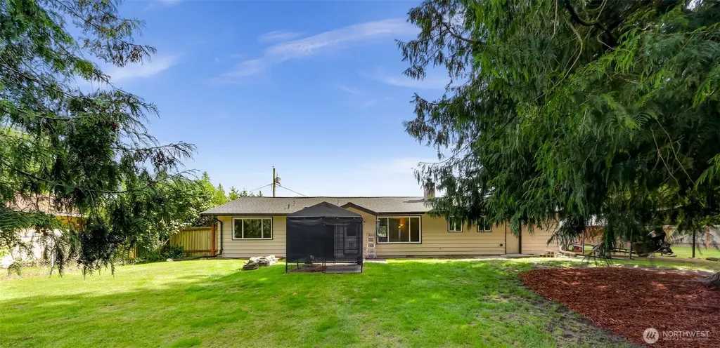 21711 Sterling Drive Sedro Woolley WA 98284