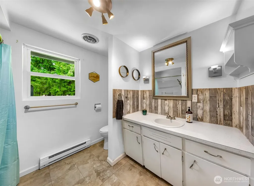 21711 Sterling Drive Sedro Woolley WA 98284