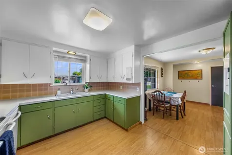 21711 Sterling Drive Sedro Woolley WA 98284