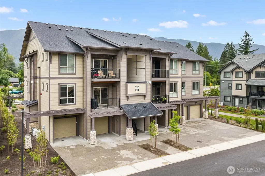 1845 SE 12th Place North Bend WA 98045