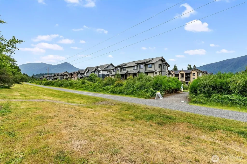 1845 SE 12th Place North Bend WA 98045
