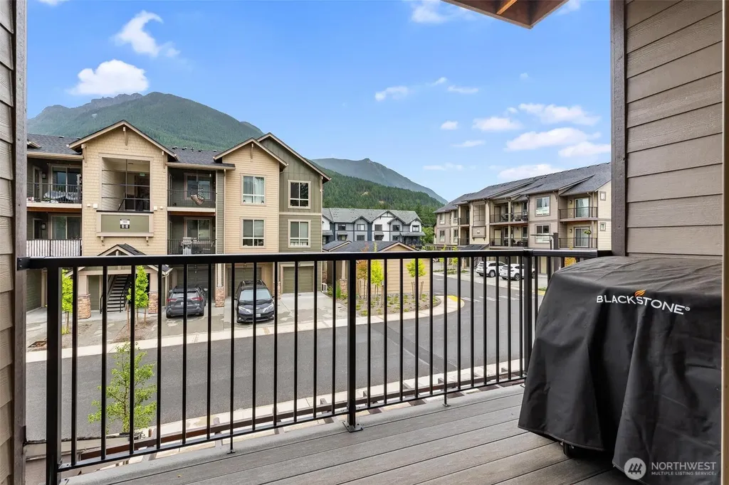 1845 SE 12th Place North Bend WA 98045