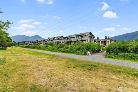1845 SE 12th Place North Bend WA 98045
