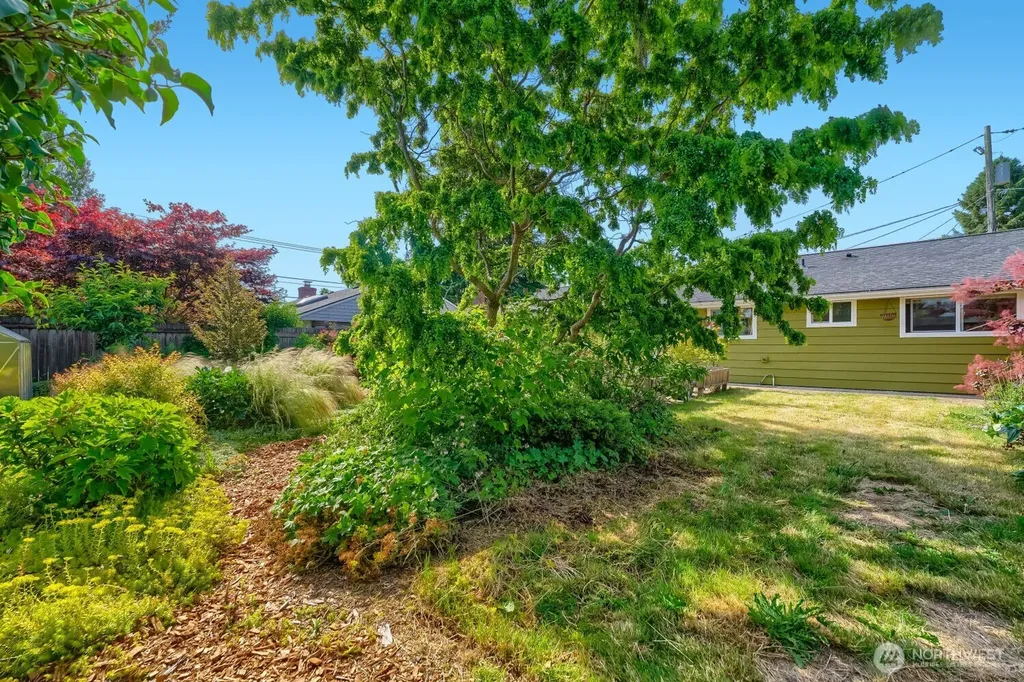 7650 S 113th Street Seattle WA 98178