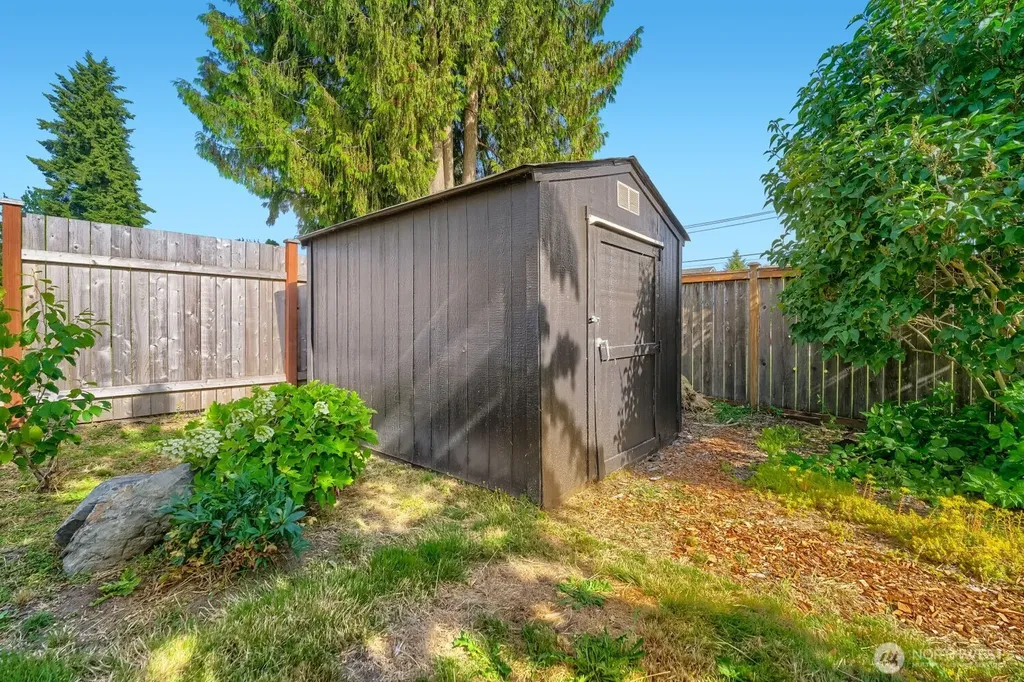 7650 S 113th Street Seattle WA 98178
