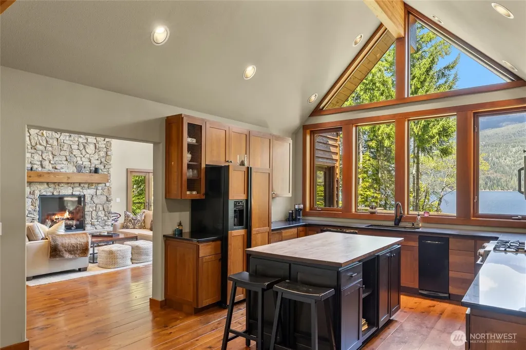 31 Brookside Court Easton WA 98925