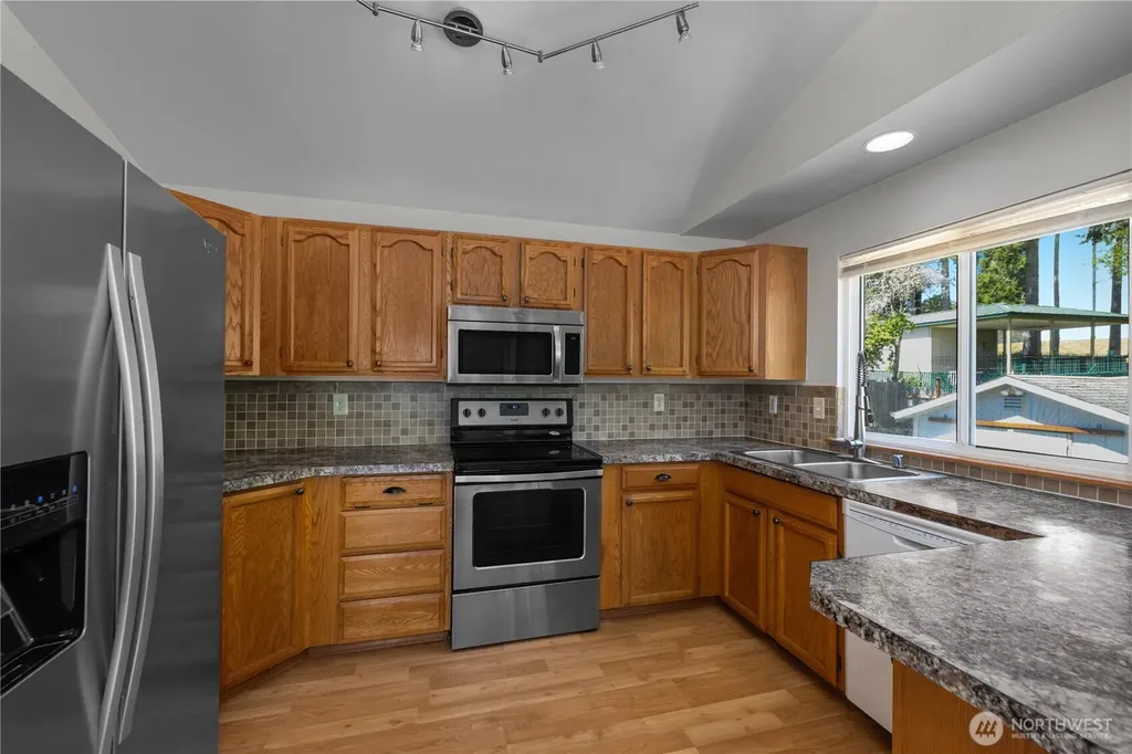 1426 Wingwood Place Shelton WA 98584