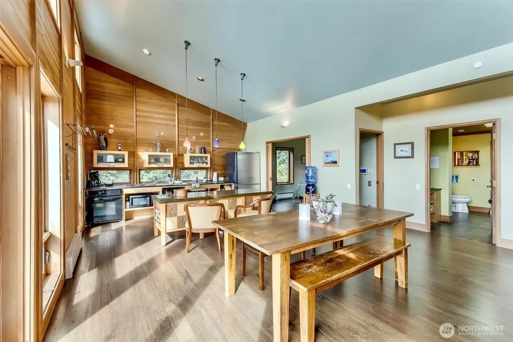 174 Sea Wind Lane SW Ocean Shores WA 98569