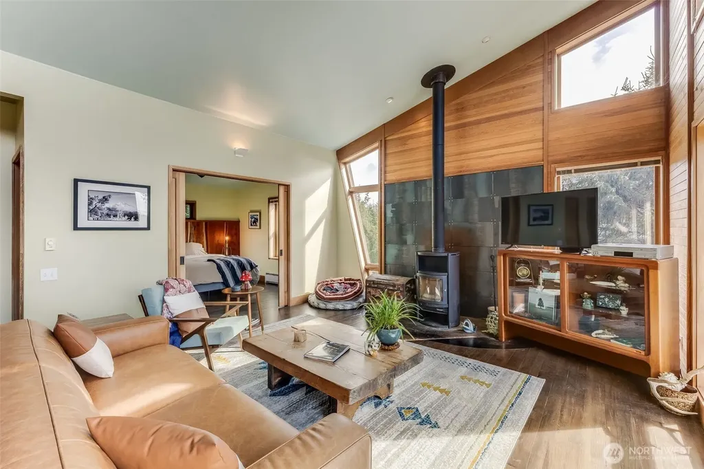 174 Sea Wind Lane SW Ocean Shores WA 98569