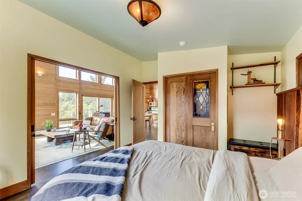 174 Sea Wind Lane SW Ocean Shores WA 98569