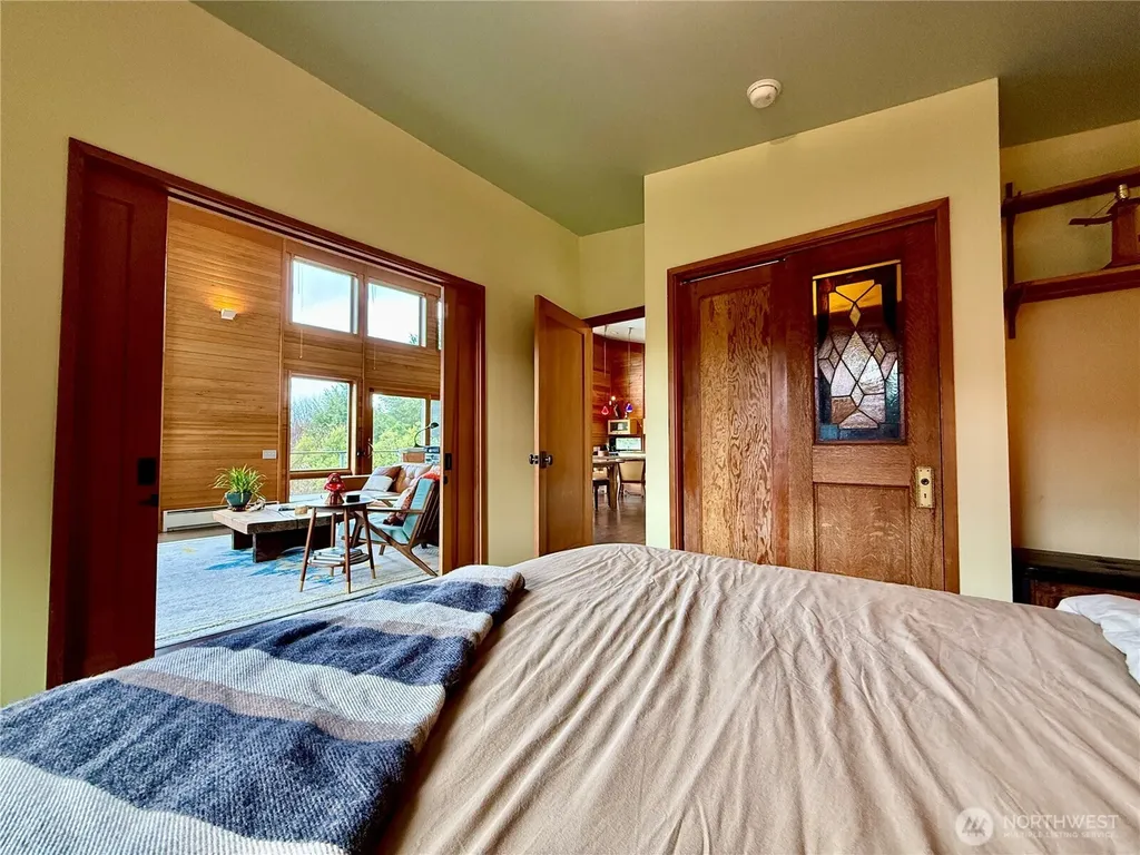 174 Sea Wind Lane SW Ocean Shores WA 98569