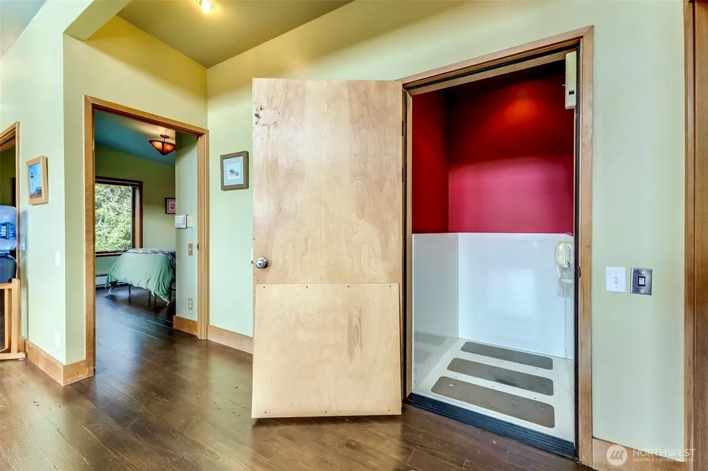 174 Sea Wind Lane SW Ocean Shores WA 98569
