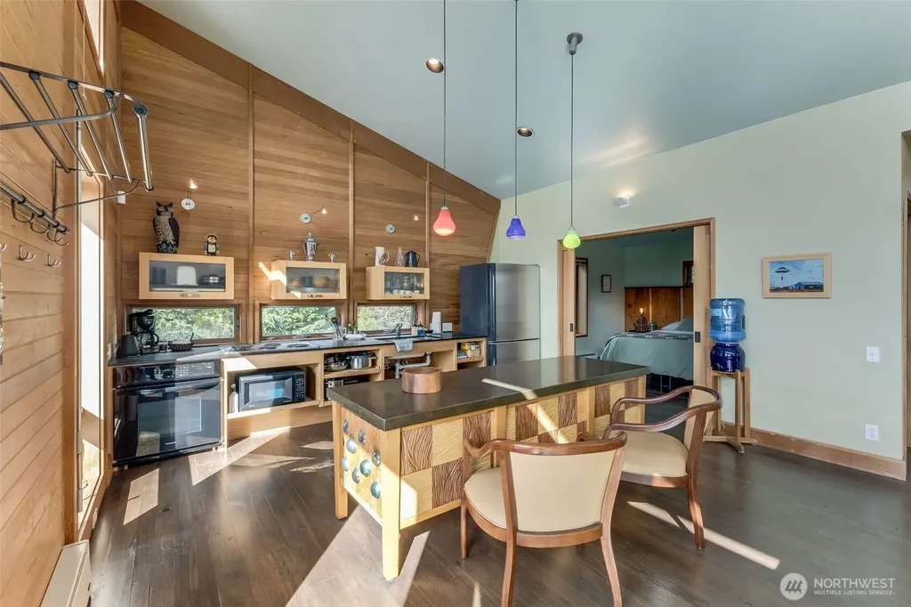 174 Sea Wind Lane SW Ocean Shores WA 98569
