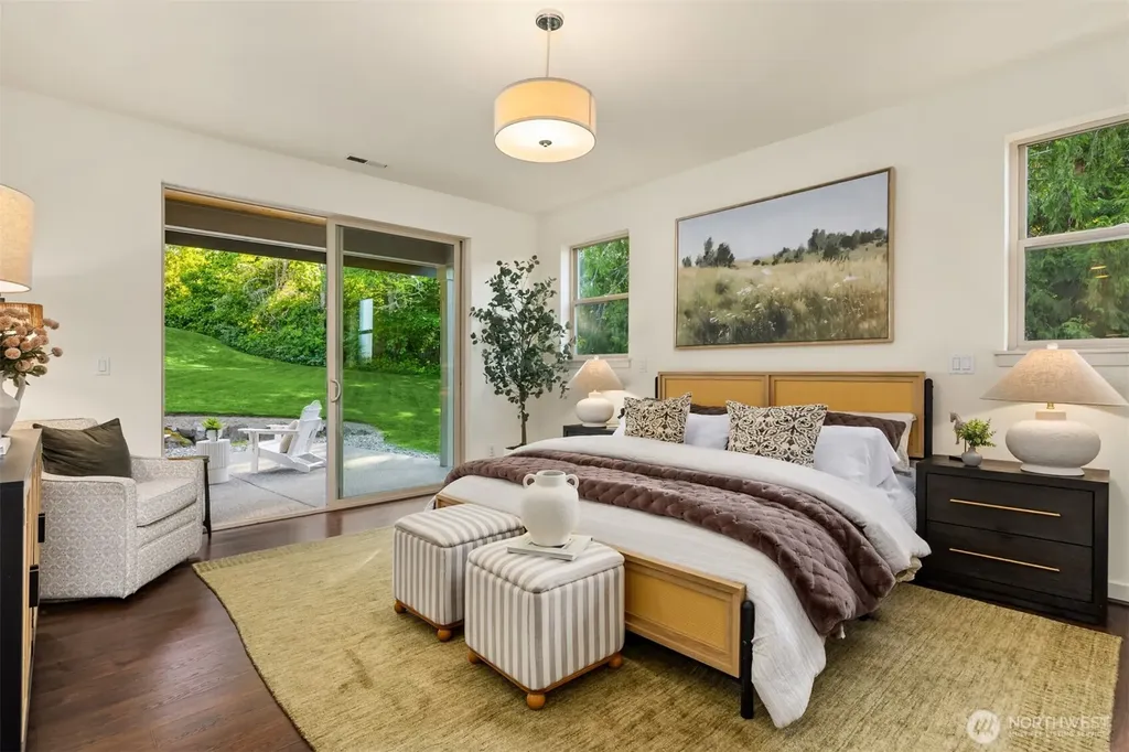 5740 Solana Lane NE Bainbridge Island WA 98110