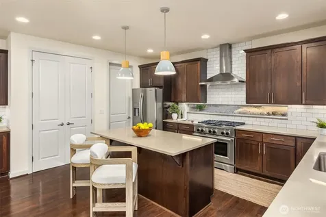 5740 Solana Lane NE Bainbridge Island WA 98110