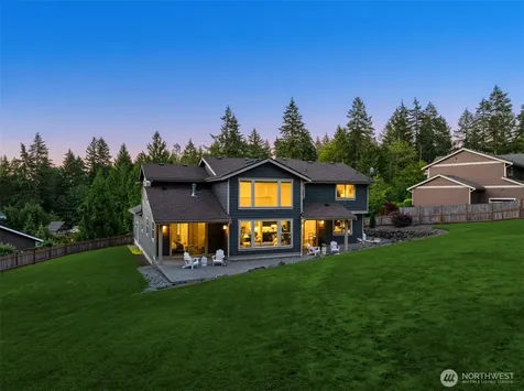 5740 Solana Lane NE Bainbridge Island WA 98110