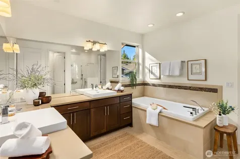 5740 Solana Lane NE Bainbridge Island WA 98110