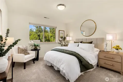 5740 Solana Lane NE Bainbridge Island WA 98110