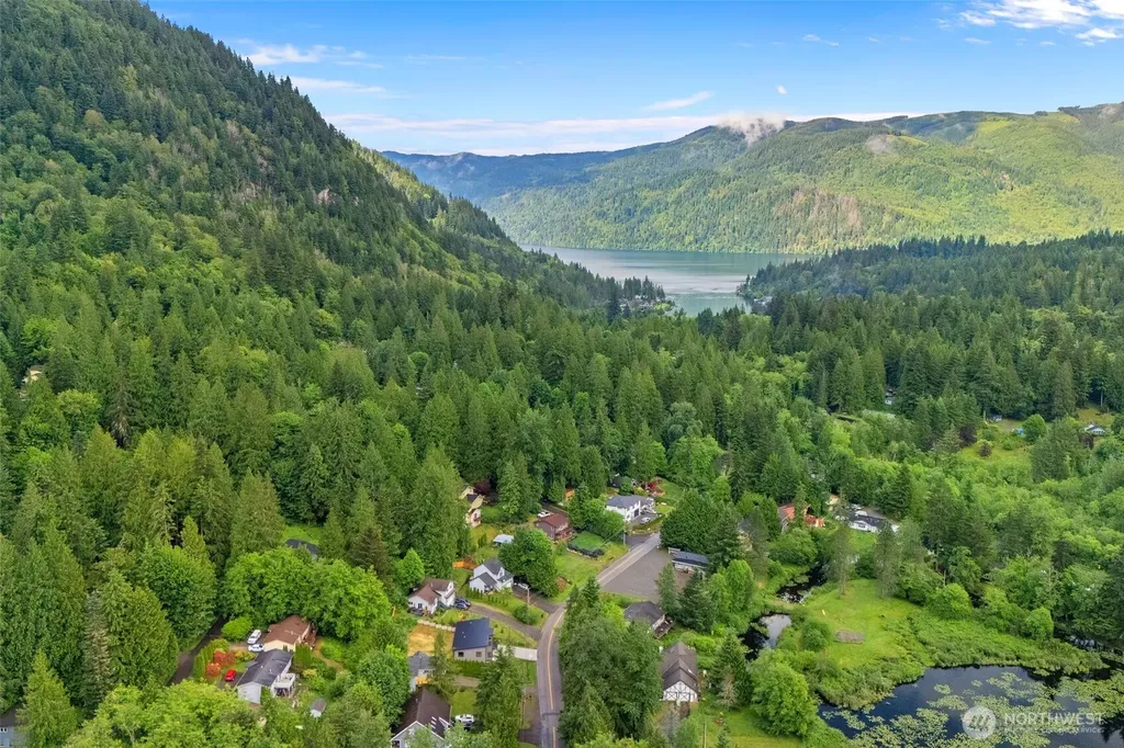 0 Sumerset Way Sedro Woolley WA 98284