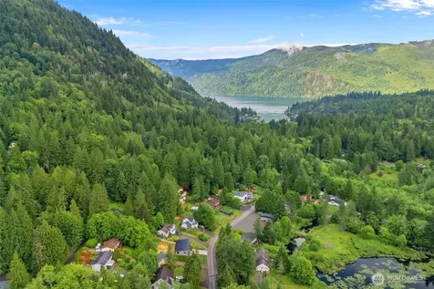 0 Sumerset Way Sedro Woolley WA 98284
