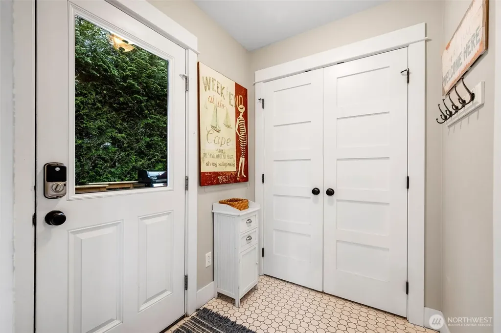 73 Lily Lane Pacific Beach WA 98571