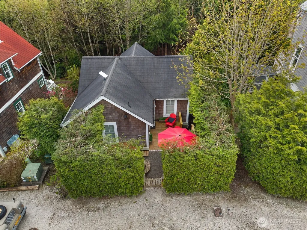 73 Lily Lane Pacific Beach WA 98571