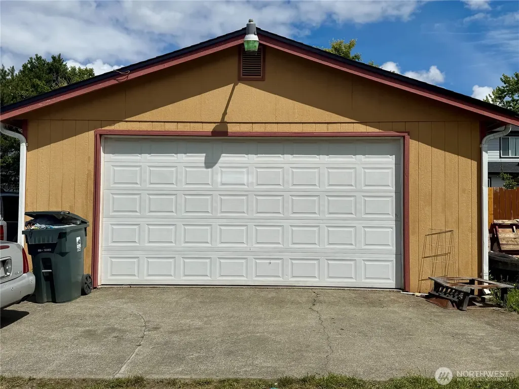 4624 E B Street Tacoma WA 98404