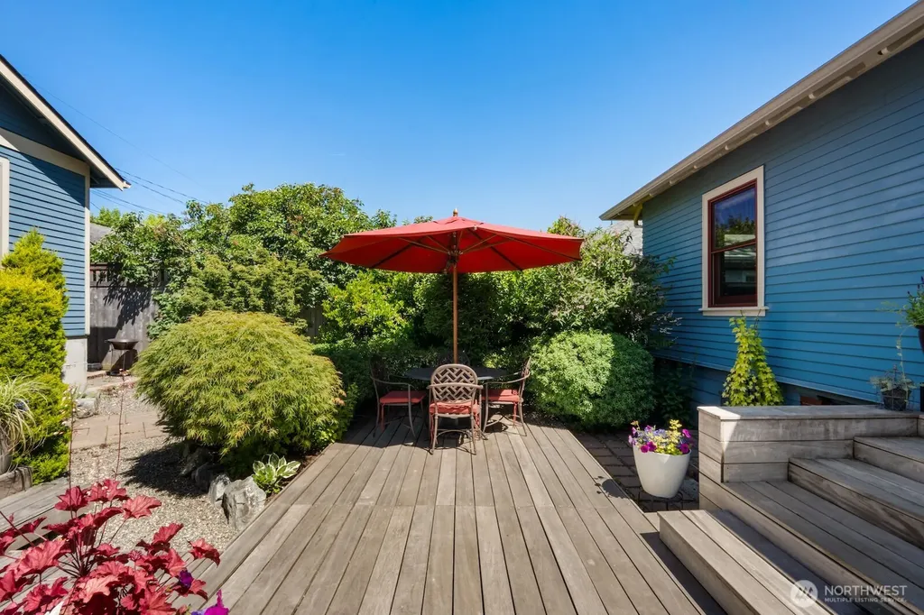 1526 Oakes Avenue Everett WA 98201