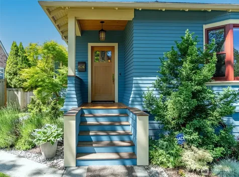 1526 Oakes Avenue Everett WA 98201