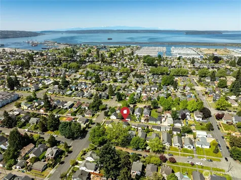 1526 Oakes Avenue Everett WA 98201