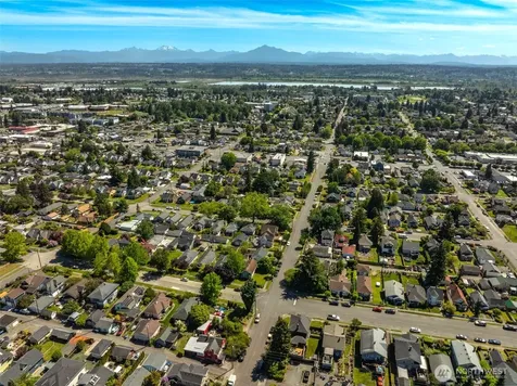 1526 Oakes Avenue Everett WA 98201