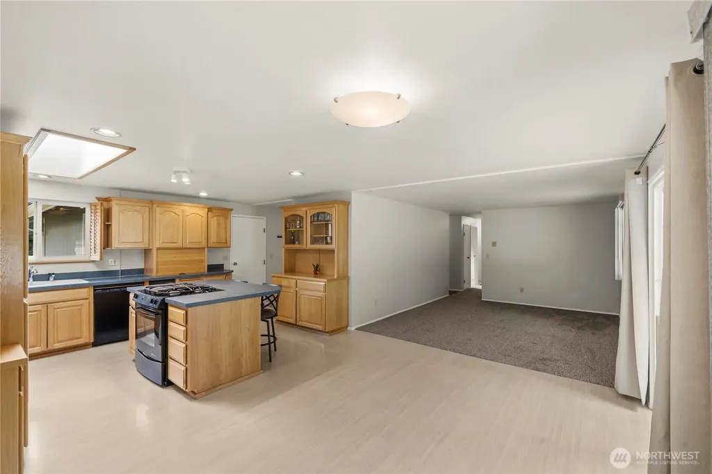 6813 162nd Street Ct E Puyallup WA 98375