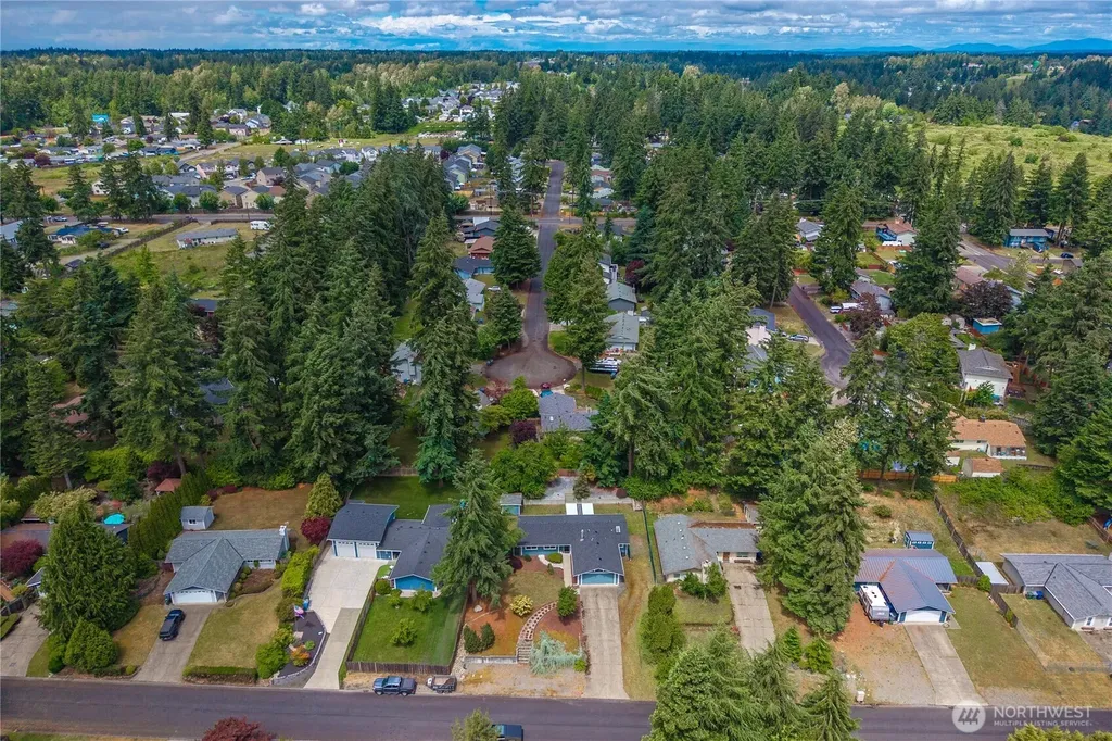 6813 162nd Street Ct E Puyallup WA 98375