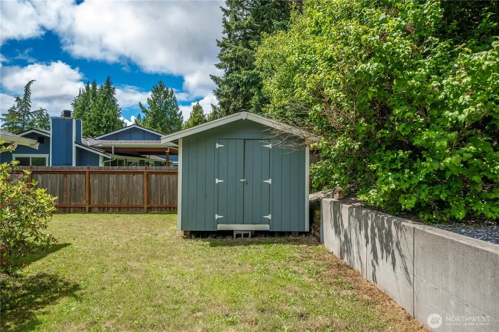 6813 162nd Street Ct E Puyallup WA 98375