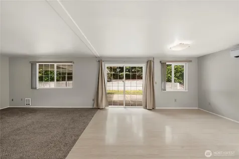 6813 162nd Street Ct E Puyallup WA 98375