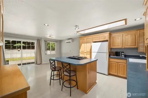 6813 162nd Street Ct E Puyallup WA 98375