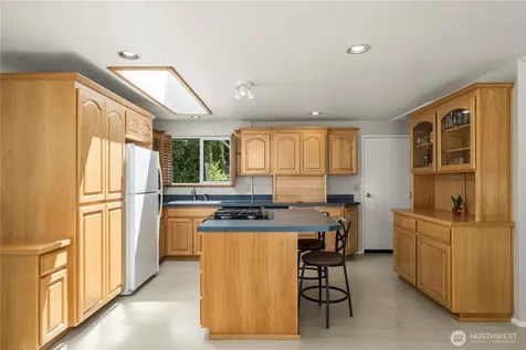 6813 162nd Street Ct E Puyallup WA 98375