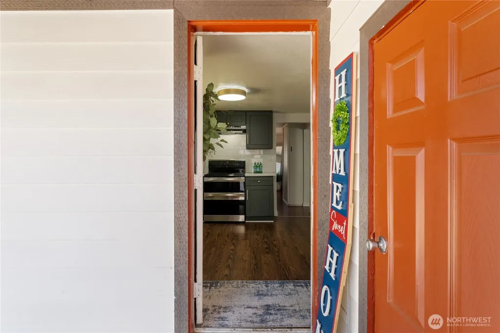 6146 88th Street SW Lakewood WA 98499