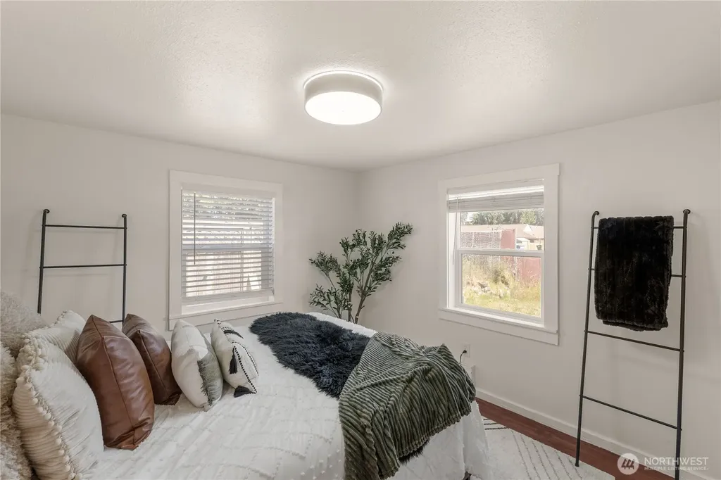 6146 88th Street SW Lakewood WA 98499