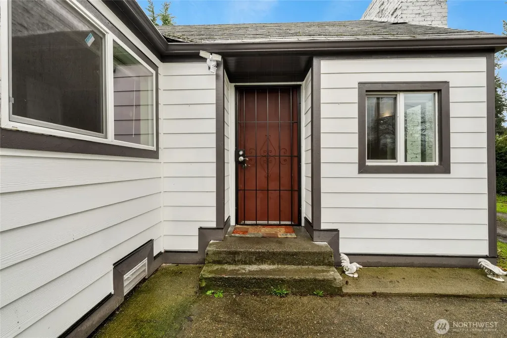 6146 88th Street SW Lakewood WA 98499