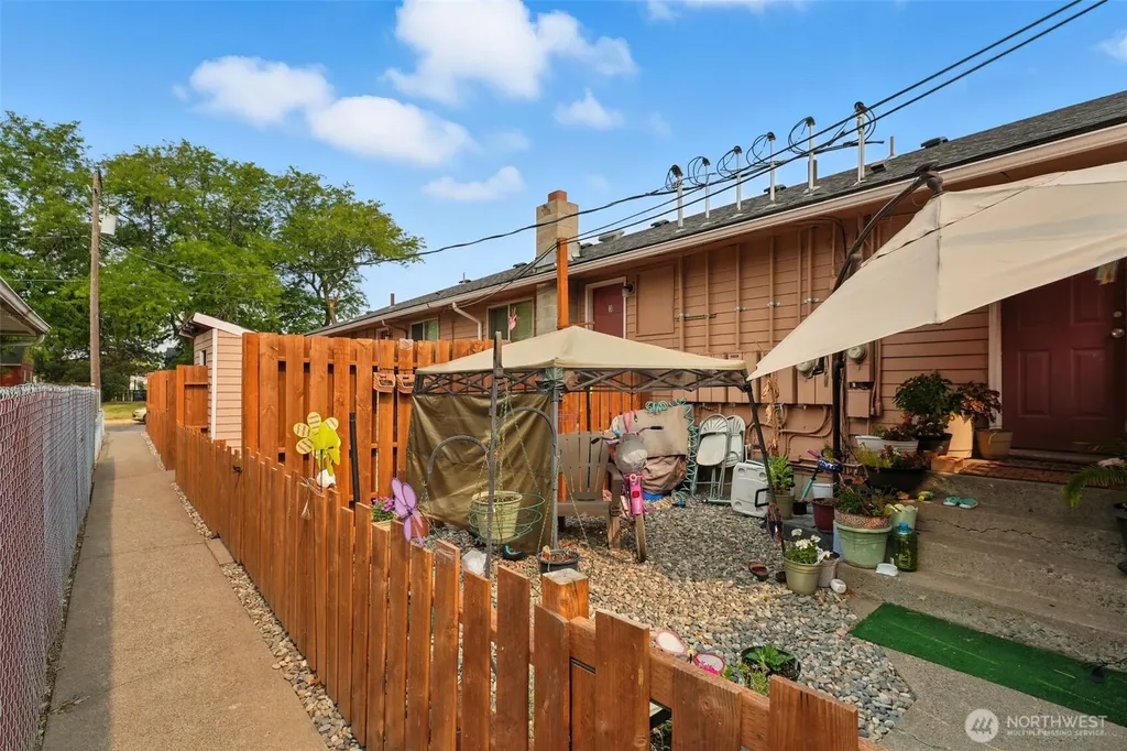 516 E Pine Street Walla Walla WA 99362