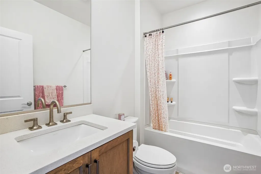 4714 N Elk Drive Camas WA 98607