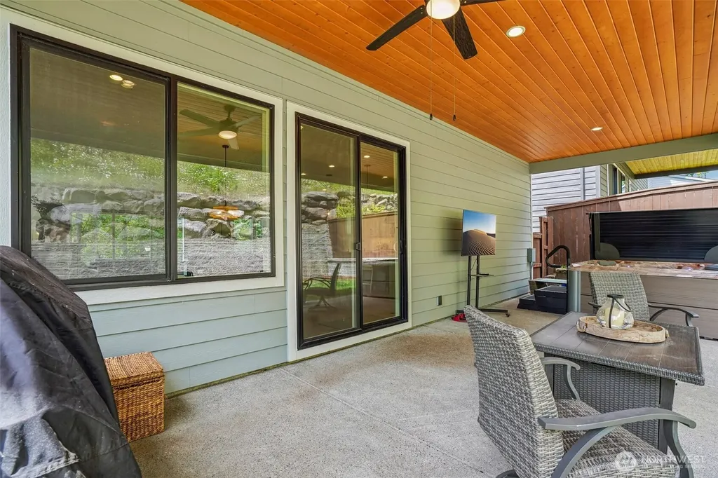 4714 N Elk Drive Camas WA 98607