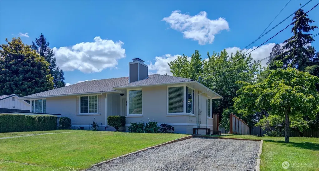 502 E 82nd Street Tacoma WA 98404