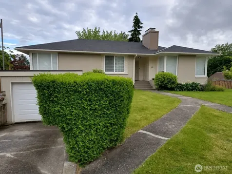 502 E 82nd Street Tacoma WA 98404